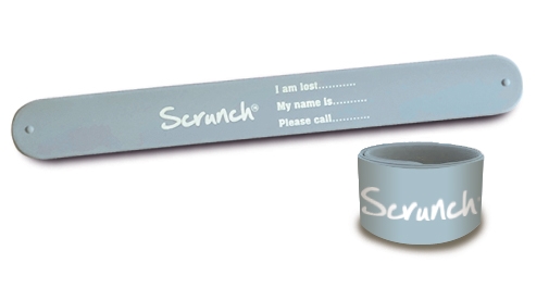 Scrunch - Armbånd med navn - Lyseblå