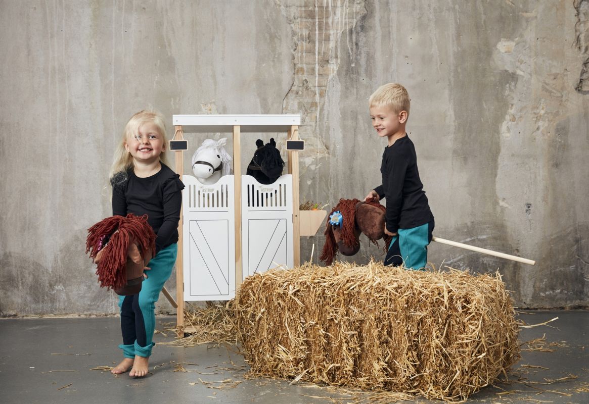 By ASTRUP Hobby Horses univers